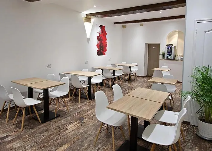 Le Chambellan Hotel 2*